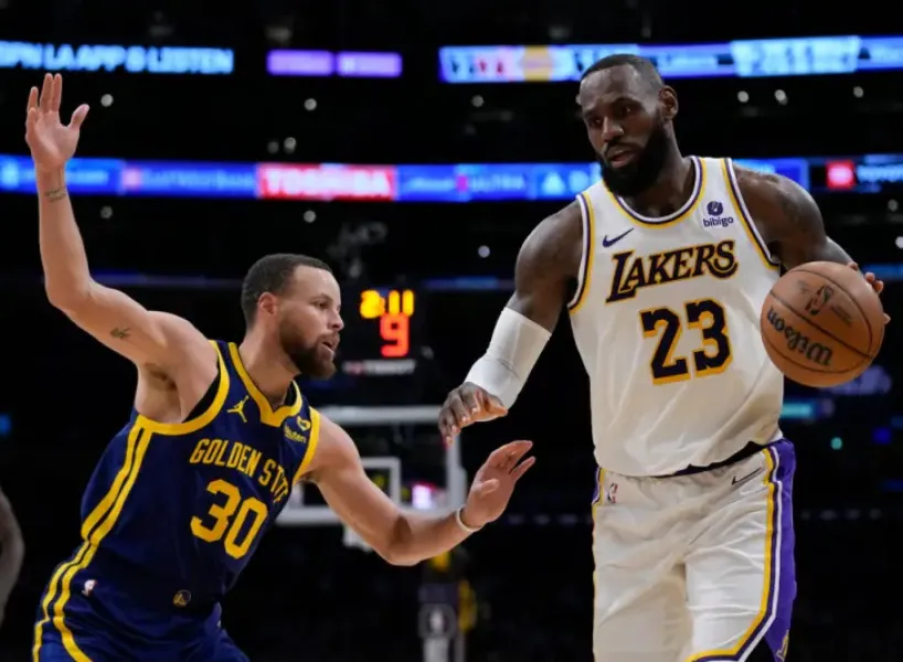 2027-25NBA聖誕大戰：洛杉磯湖人 vs 金州勇士
