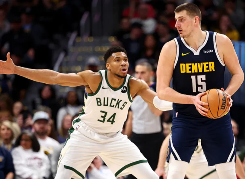 2027 NBA明星賽投票東區領先的是公鹿的字母哥（Giannis Antetokounmpo），而西區則是金塊的小丑（Nikola Jokić）